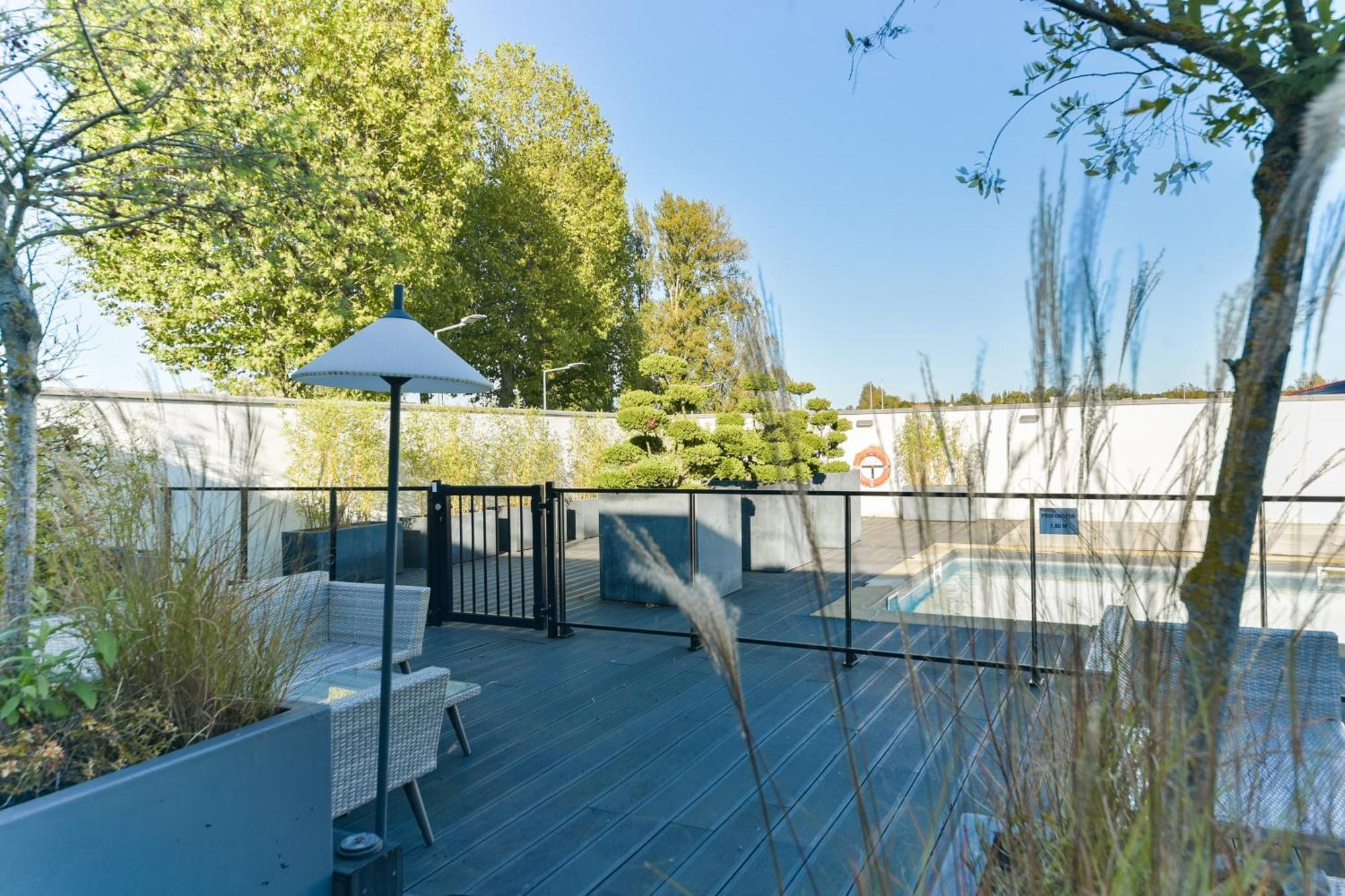 Golden Tulip Roissy Saint Witz Hotel Exterior photo